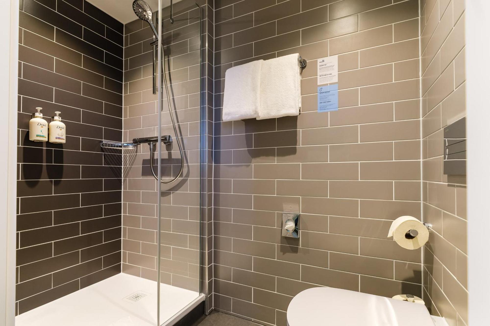 Holiday Inn Express Paris - Poissy By Ihg Exterior foto